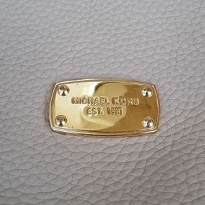 Gorgeous Michael Kors nude pink large bag